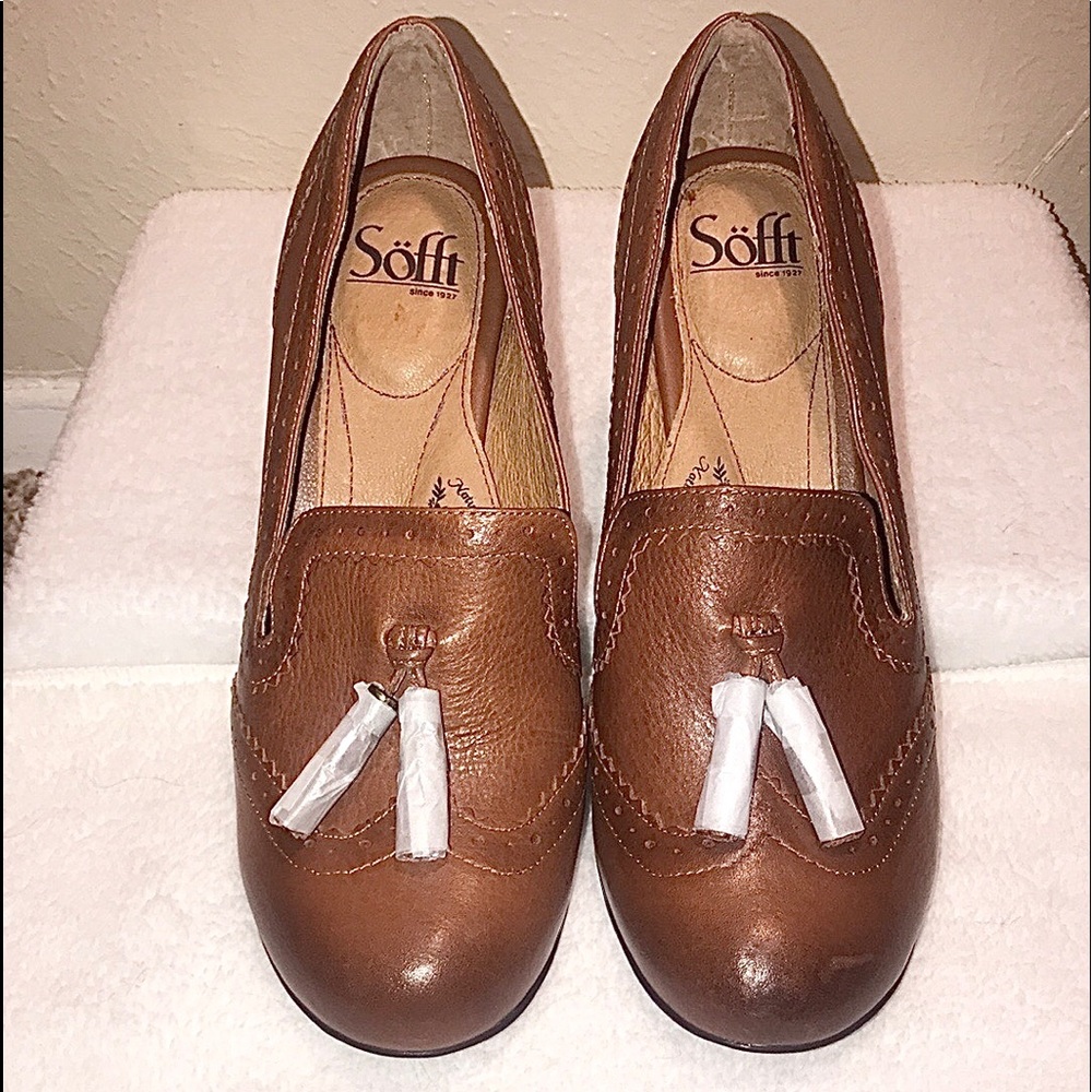 Sofft Wingtip With Tassels Designed Leather Upper… - image 2